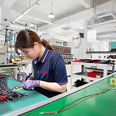 Szálcsiszolt egyenáramú motor szerelvény